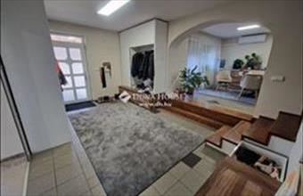 Eladó Bajai tégla lakás hirdetés (88534333)