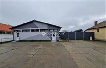 Eladó Vaskúti üzlethelyiség utcafronton hirdetés (34247875)