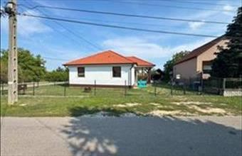 Eladó Mezőnyárádi családi ház hirdetés (48769773)