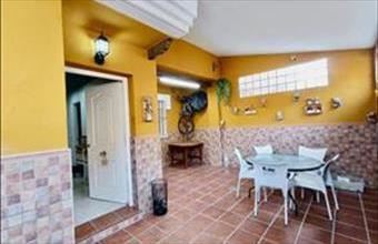 Eladó Spanyolországi sorház hirdetés (92718551)