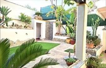 Eladó Spanyolországi sorház hirdetés (13552349)