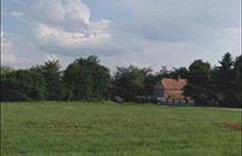 Eladó Újkéri lakóövezeti telek hirdetés (74434935)