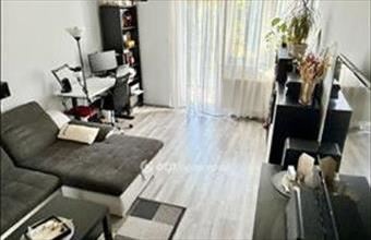 Eladó Budapest IX. kerületi csúsztatott zsalus lakás hirdetés (47332931)