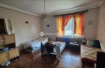 Eladó Mogyoródi családi ház hirdetés (84344337)