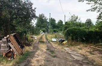 Eladó Váci lakóövezeti telek hirdetés (87556778)