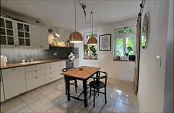 Eladó Váci sorház hirdetés (93923382)