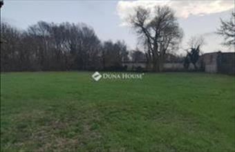 Eladó Aszódi lakóövezeti telek hirdetés (71625237)