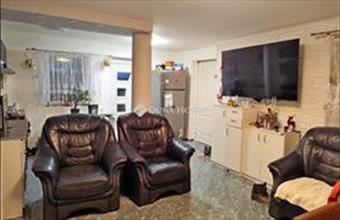 Eladó Dunakeszi sorház hirdetés (98175334)