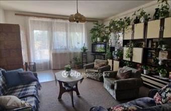 Eladó Veszprémi családi ház hirdetés (95539994)