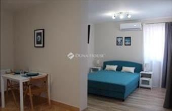 Eladó Balatonfűzfői családi ház hirdetés (64233454)