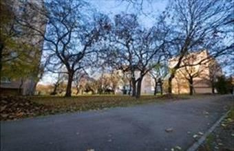 Eladó Budapest XVIII. kerületi csúsztatott zsalus lakás hirdetés (33135325)