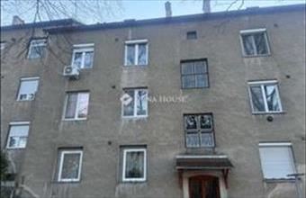 Eladó Lábatlani tégla lakás hirdetés (39697952)