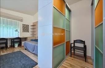 Eladó Budapest XII. kerületi családi ház hirdetés (49373352)