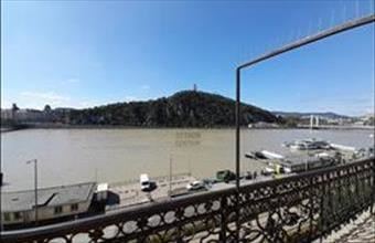 Kiadó Budapest V. kerületi tégla lakás hirdetés (77269978)