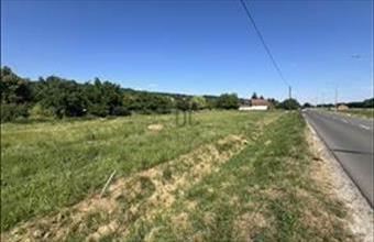 Eladó Szekszárdi lakóövezeti telek hirdetés (97336374)
