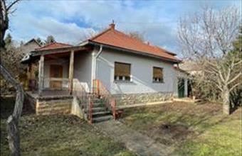 Eladó Balatonalmádi hétvégi ház hirdetés (43333247)