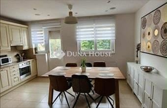 Eladó Pécsi tégla lakás hirdetés (25337933)