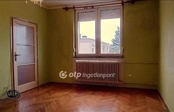 Eladó Székesfehérvári tégla lakás hirdetés (25243838)