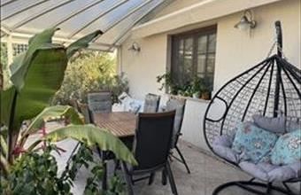 Eladó Budapest XV. kerületi családi ház hirdetés (96754379)