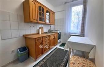 Eladó Szolnoki tégla lakás hirdetés (71555365)