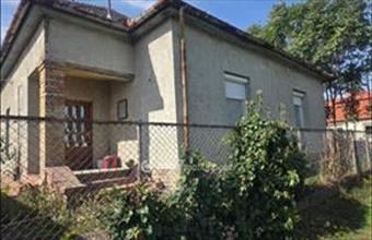 Eladó Újszászi családi ház hirdetés (62633634)