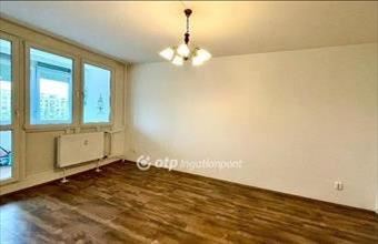 Eladó Budapest III. kerületi panel lakás hirdetés (23735454)