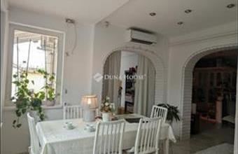 Eladó Szegedi családi ház hirdetés (47882945)