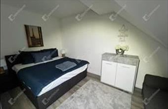 Eladó Fertőszentmiklósi tégla lakás hirdetés (87374499)