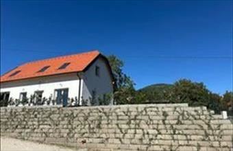 Eladó Pilisszántói egyéb lakás hirdetés (54117875)