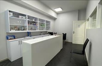 Kiadó Debreceni egyéb üzlethelyiség hirdetés (76318283)