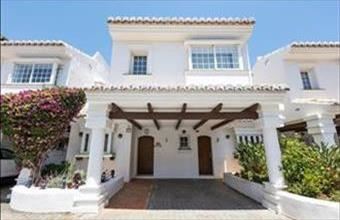 Eladó Spanyolországi sorház hirdetés (22737689)