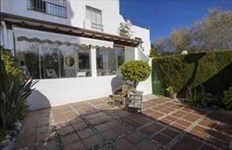 Eladó Spanyolországi sorház hirdetés (77219323)