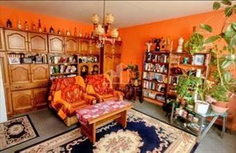 Eladó Veszprémi panel lakás hirdetés (53546937)