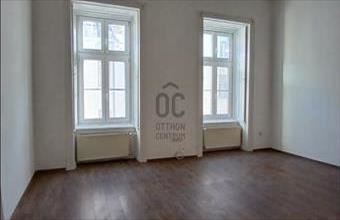 Eladó Budapest V. kerületi tégla lakás hirdetés (73545997)