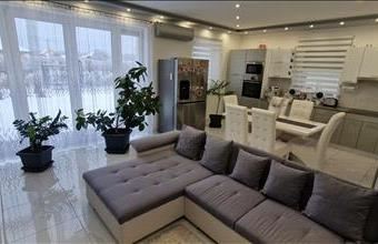 Eladó Mikepércsi családi ház hirdetés (23875234)