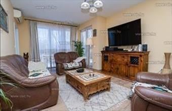 Eladó Szentendrei tégla lakás hirdetés (68334419)