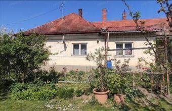 Eladó Balatonendrédi családi ház hirdetés (99894274)