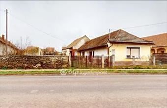 Eladó Edelényi családi ház hirdetés (51743436)