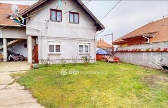 Eladó Mezőkeresztesi tégla lakás hirdetés (93777749)