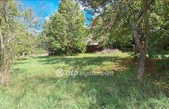 Eladó Pásztói lakóövezeti telek hirdetés (33214532)