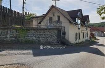 Eladó Bujáki családi ház hirdetés (76315453)