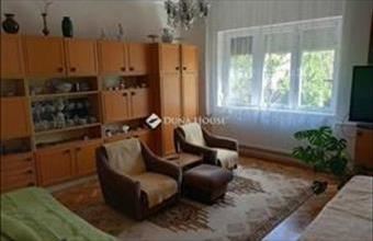 Eladó Somlóvásárhelyi családi ház hirdetés (71376494)