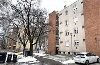 Eladó Szekszárdi egyéb lakás hirdetés (74927429)