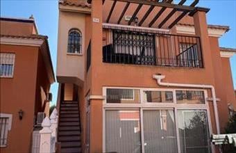 Eladó Spanyolországi tégla lakás hirdetés (48932372)