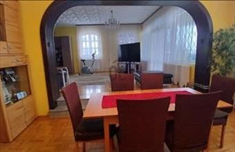 Eladó Budaörsi családi ház hirdetés (43824346)