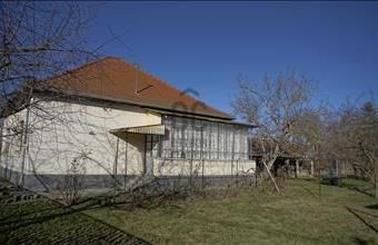 Eladó Tiszafüredi családi ház hirdetés (97494546)