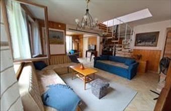 Eladó Farkasgyepűi családi ház hirdetés (53637627)