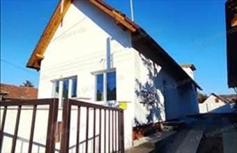 Eladó Fóti ikerház hirdetés (95736326)