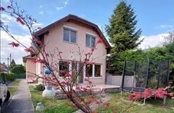 Eladó Budapest III. kerületi családi ház hirdetés (26699973)