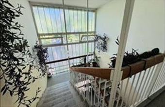 Eladó Pécsi csúsztatott zsalus lakás hirdetés (43516341)